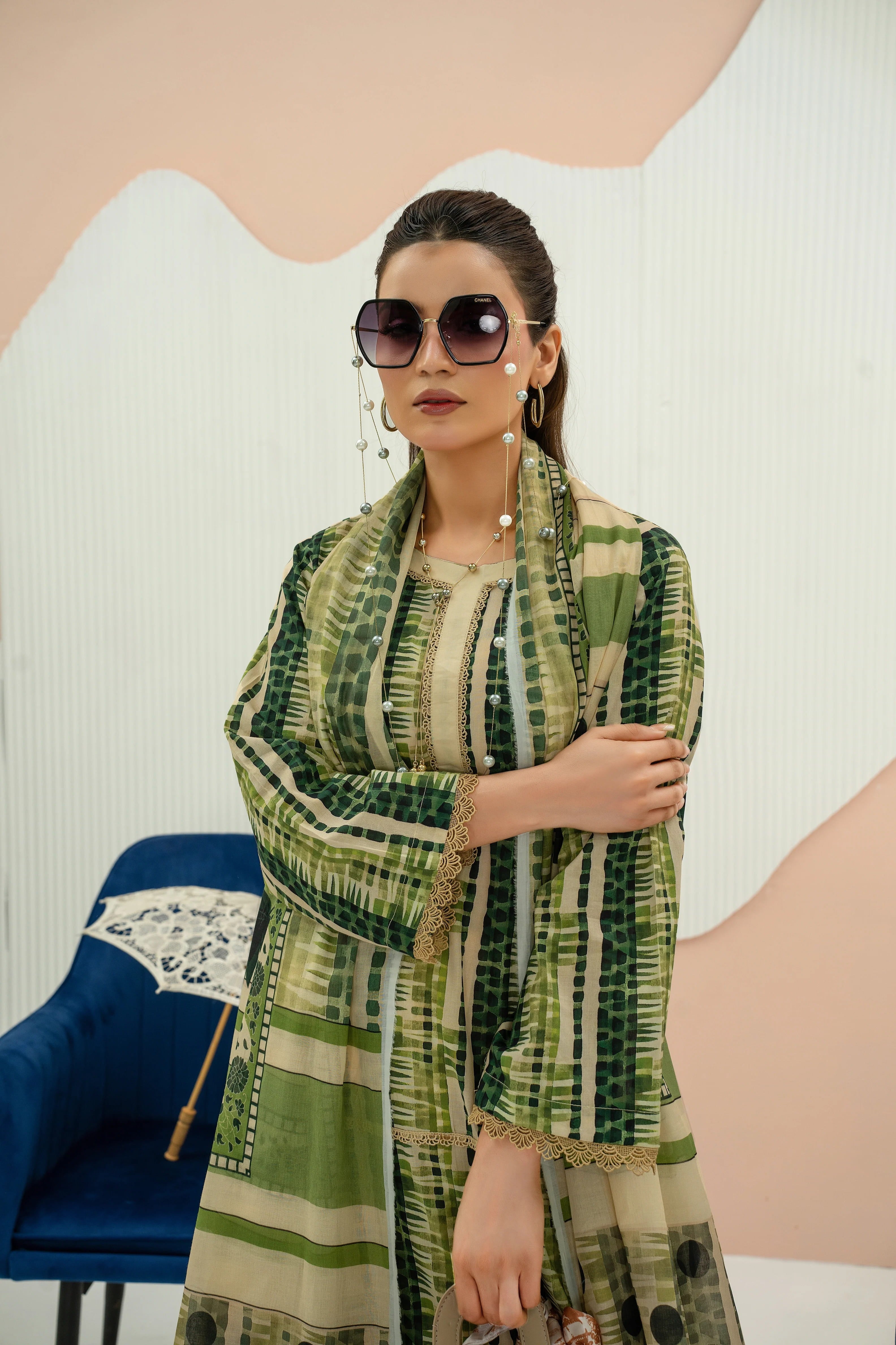 PRINTED LAWN UNSTITCHED 3PC SUIT