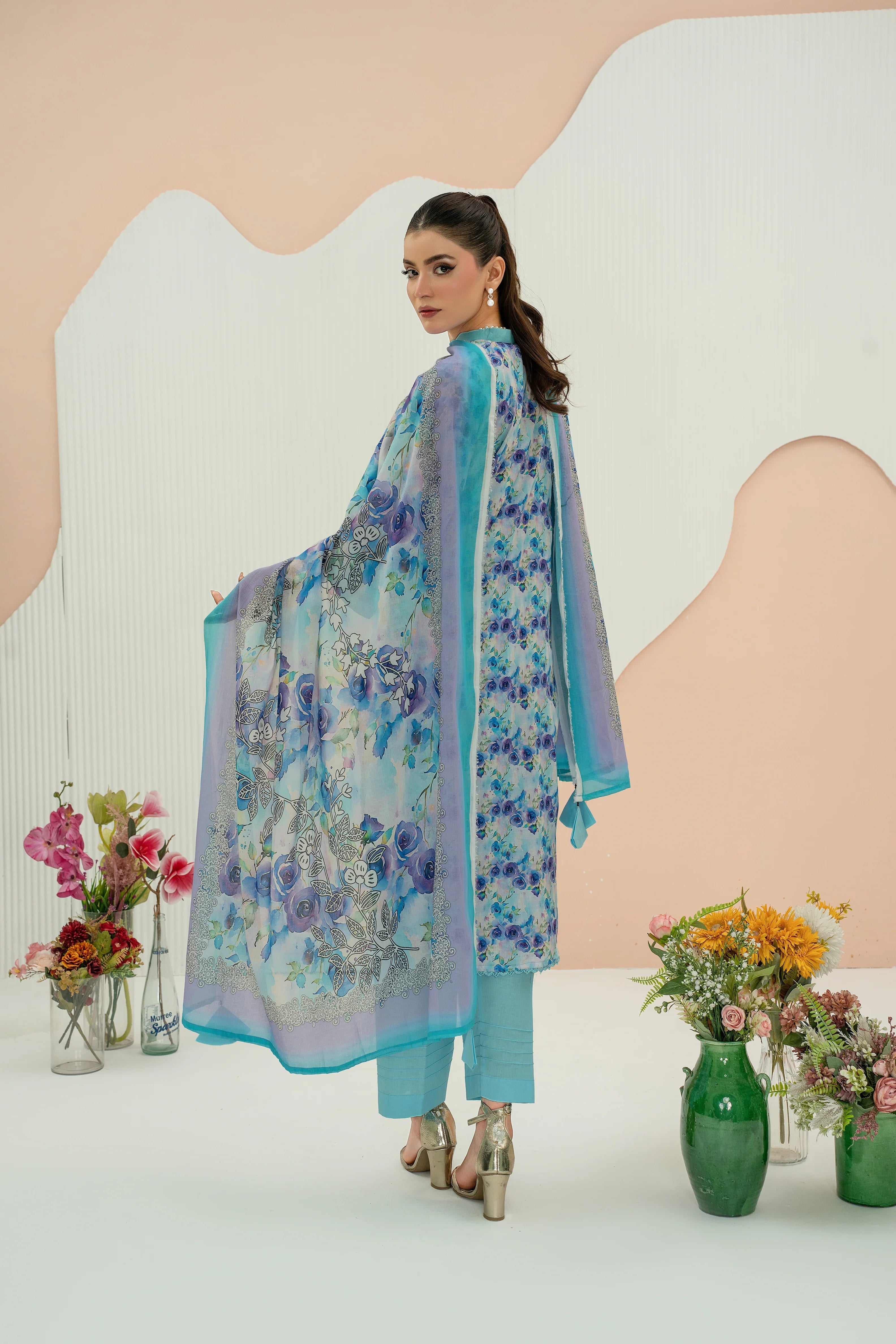 PRINTED LAWN UNSTITCHED 3PC SUIT