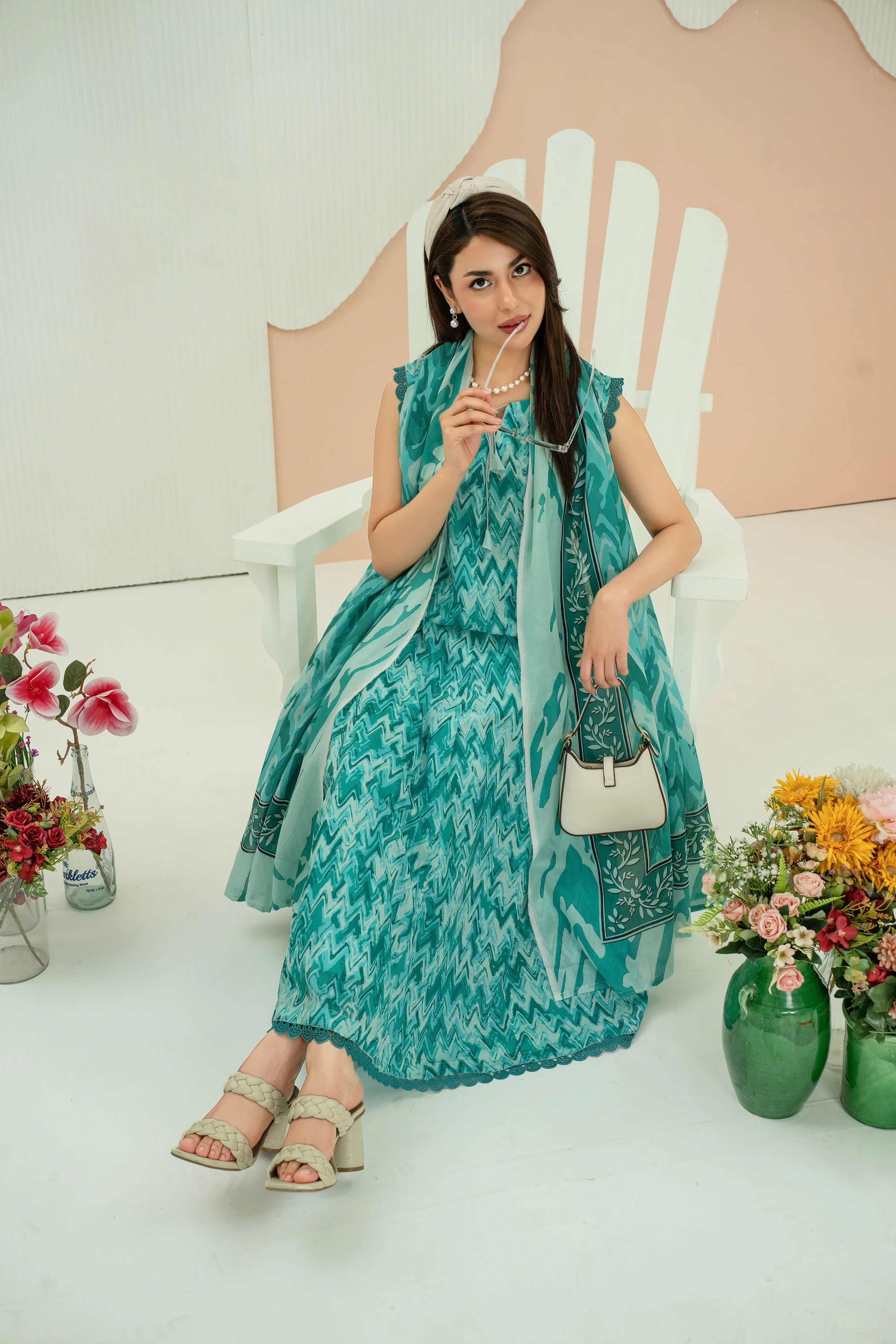 PRINTED LAWN UNSTITCHED 3PC SUIT