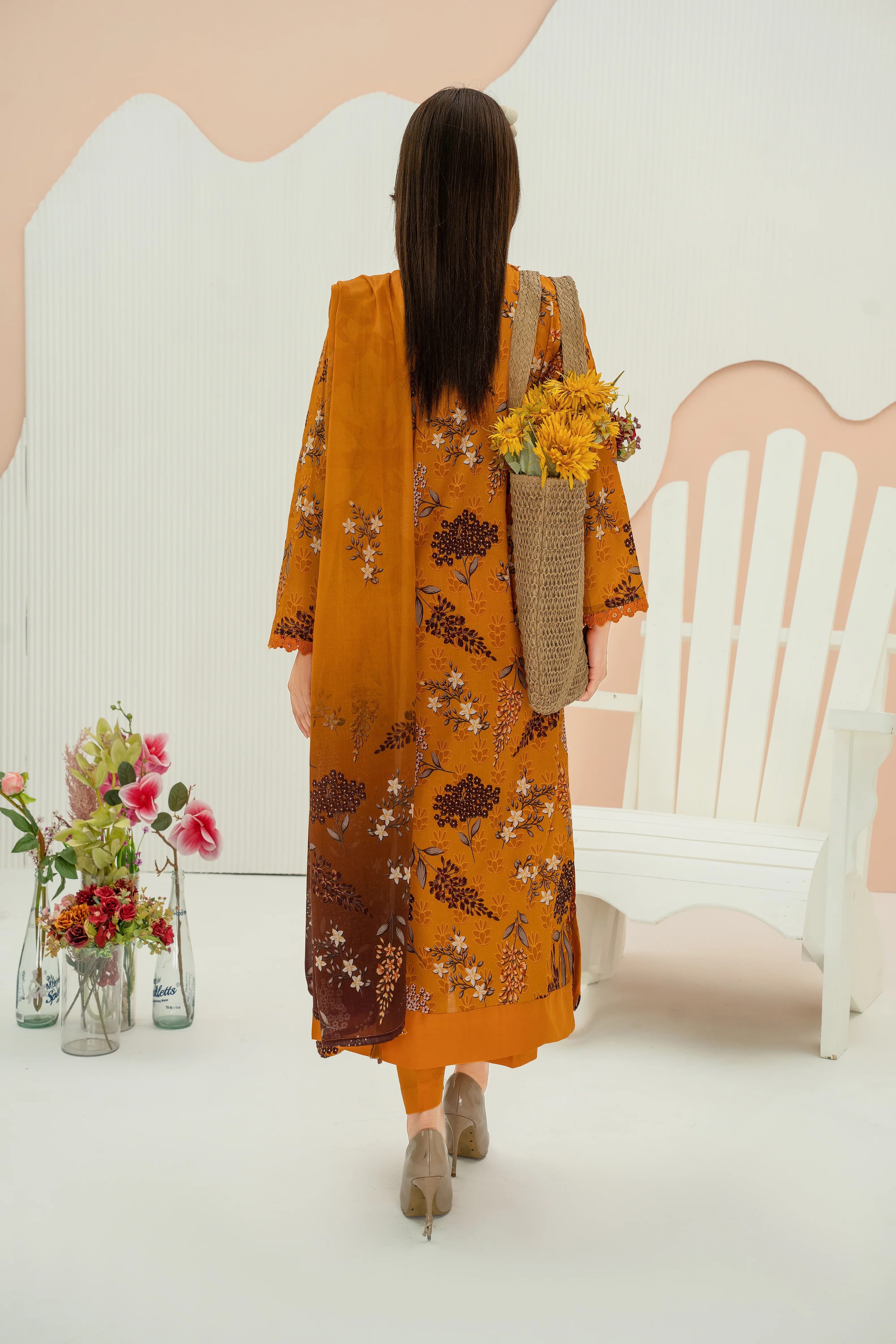 PRINTED LAWN UNSTITCHED 3PC SUIT
