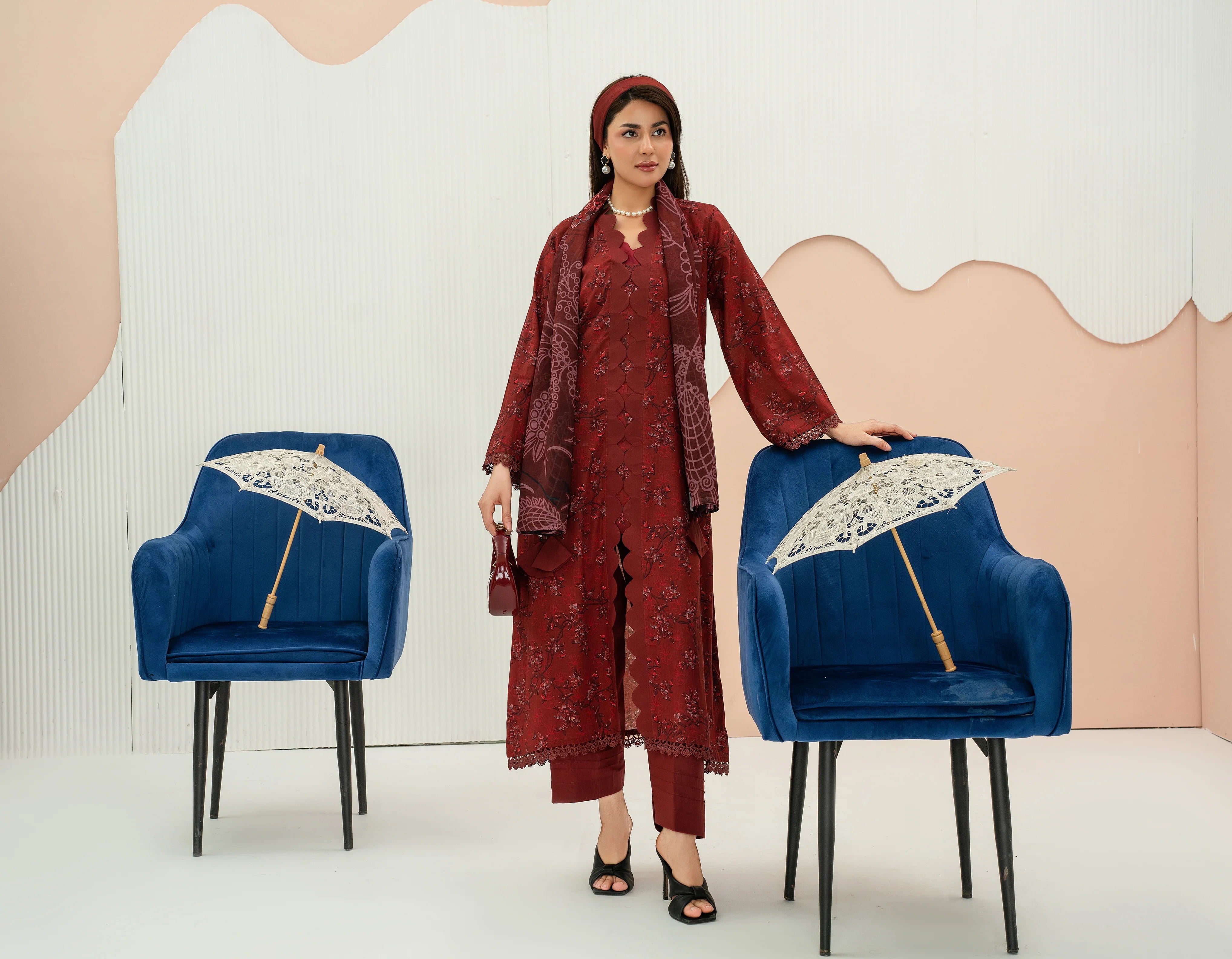 PRINTED LAWN UNSTITCHED 3PC SUIT